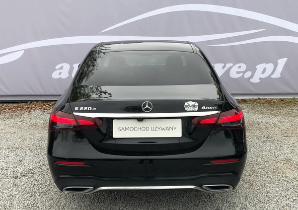 Mercedes-Benz Klasa E cena 199999 przebieg: 65872, rok produkcji 2021 z Olesno małe 407